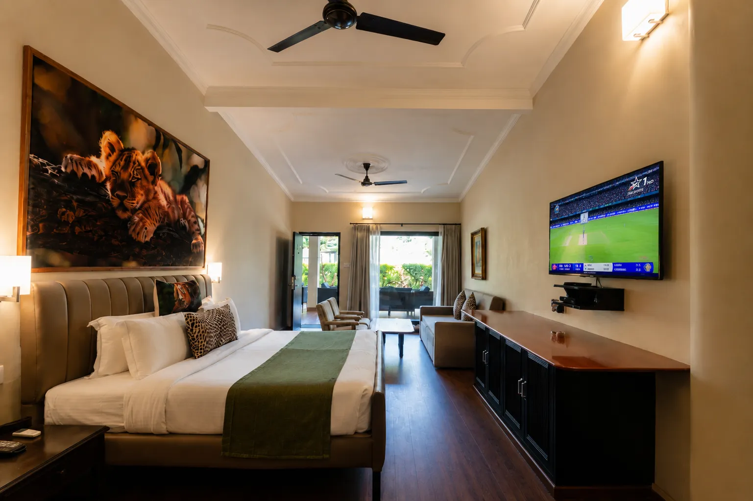 Tiger_s Den Suite (8).webp - Bel-La Monde Riverside Jim Corbett